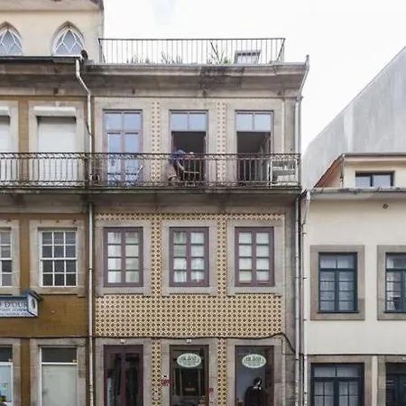 Le Chien Noir Centre Apartment